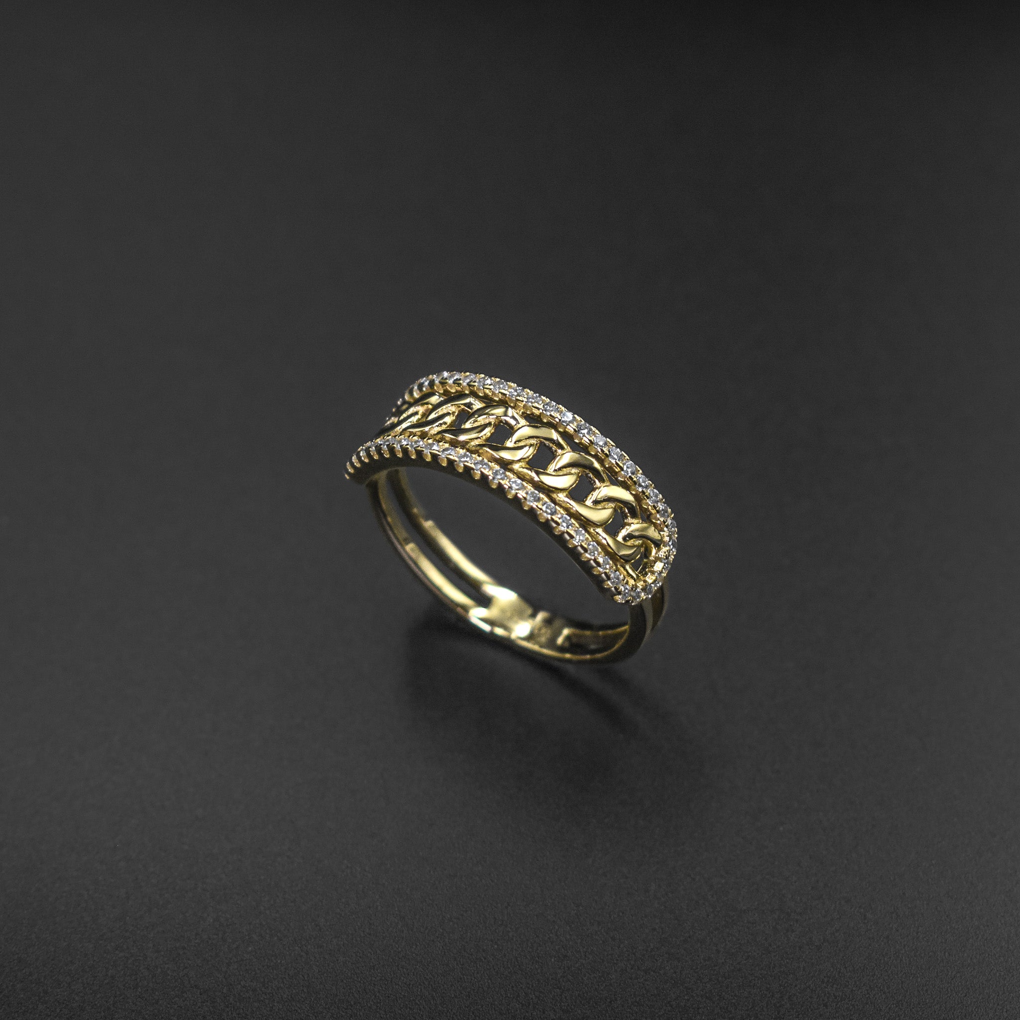 Diamond & Chain Link Ring