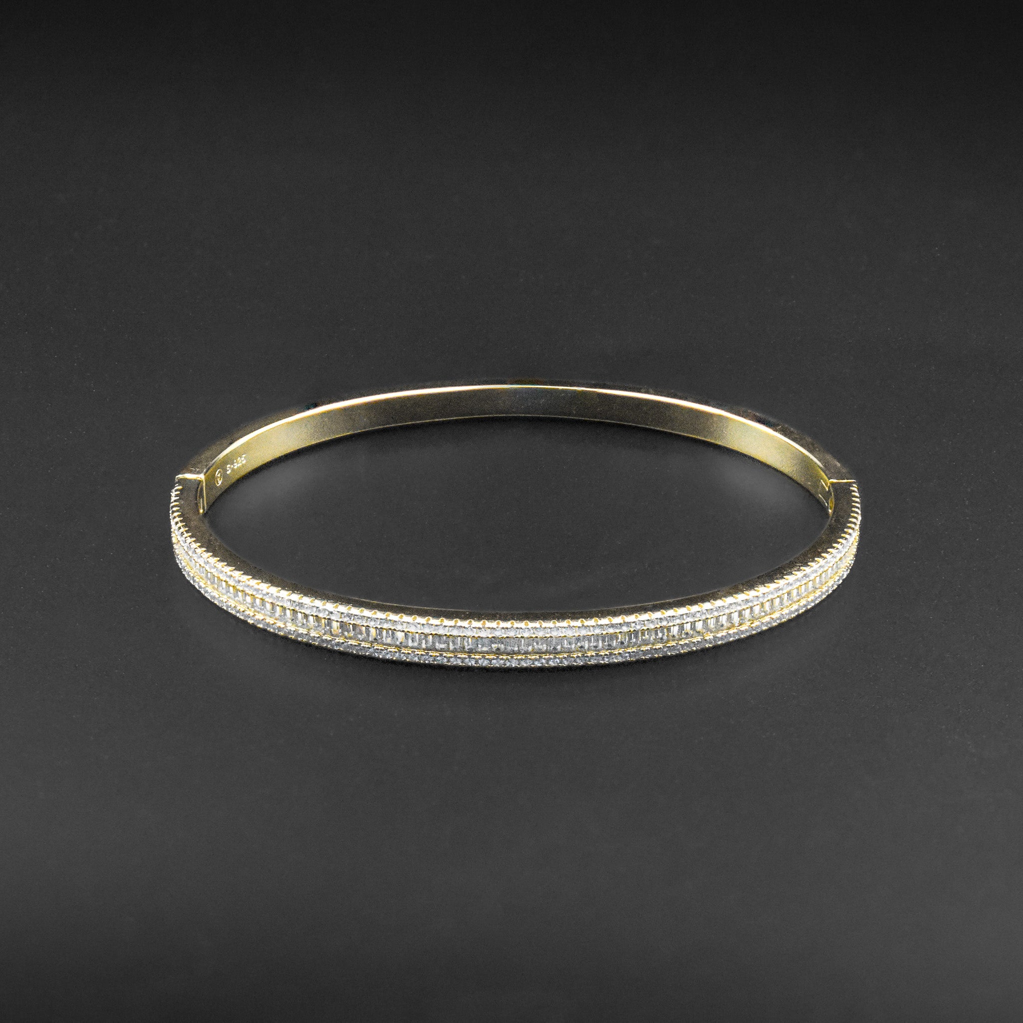 Diamond Pavé Hinged Bangle Cuff