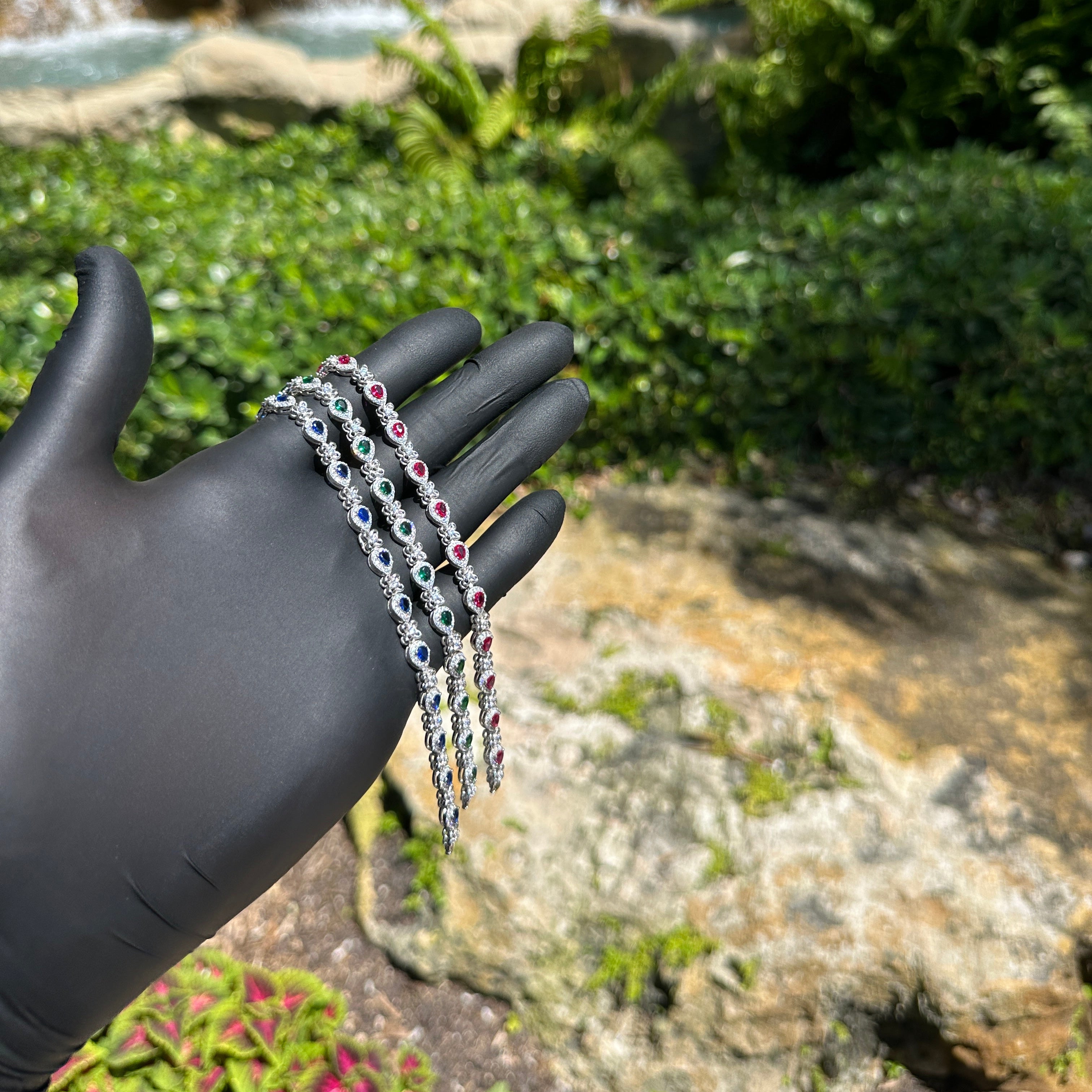 Teardrop Clover Tennis Bracelet