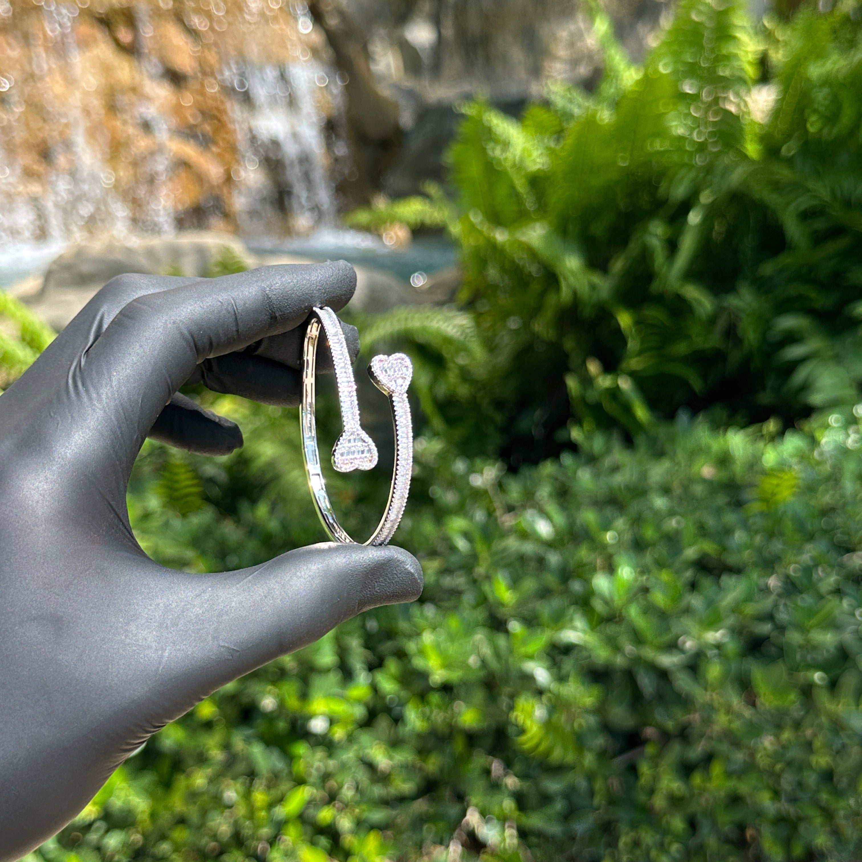 Heart Pavé Cuff Bracelet