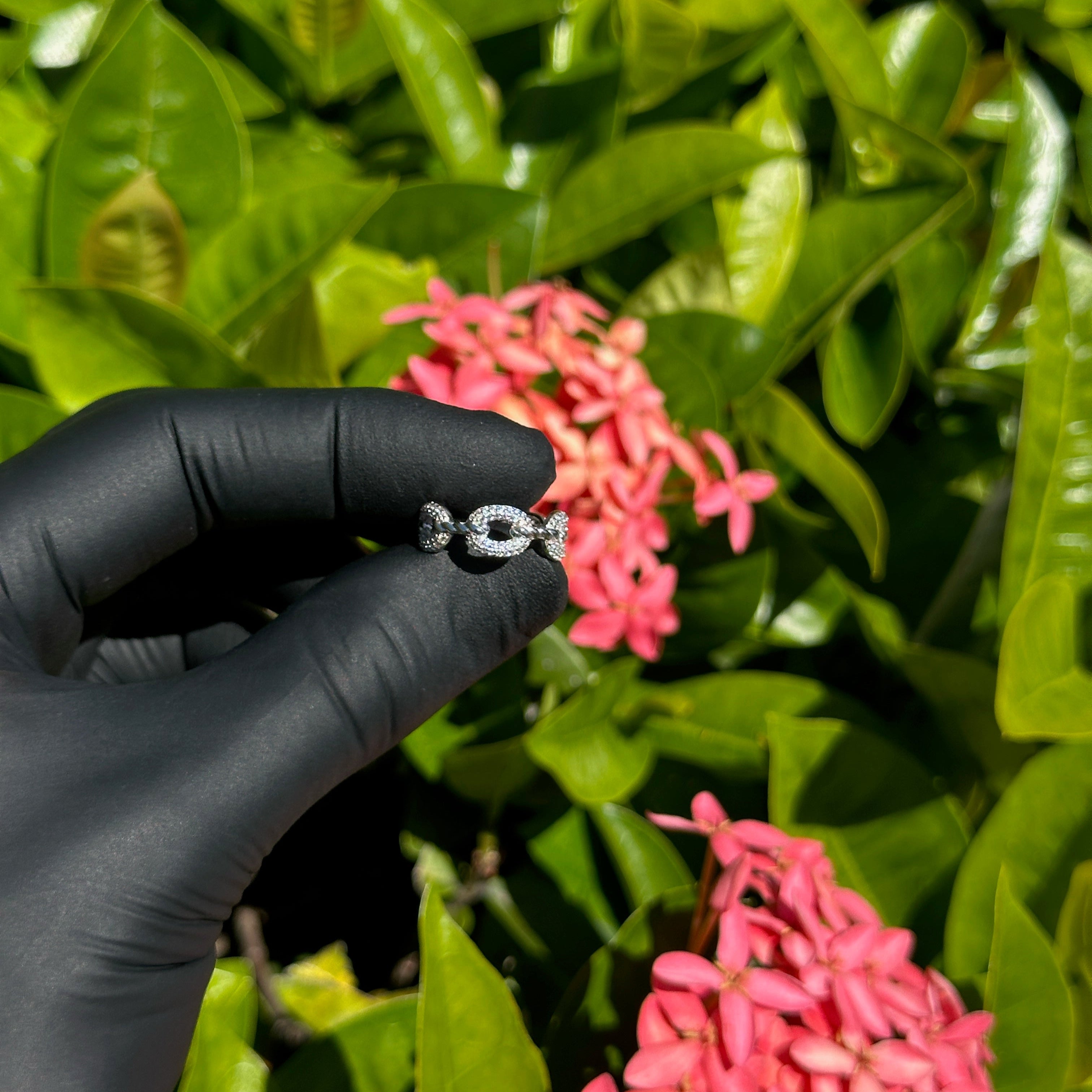 Oval Link Ring