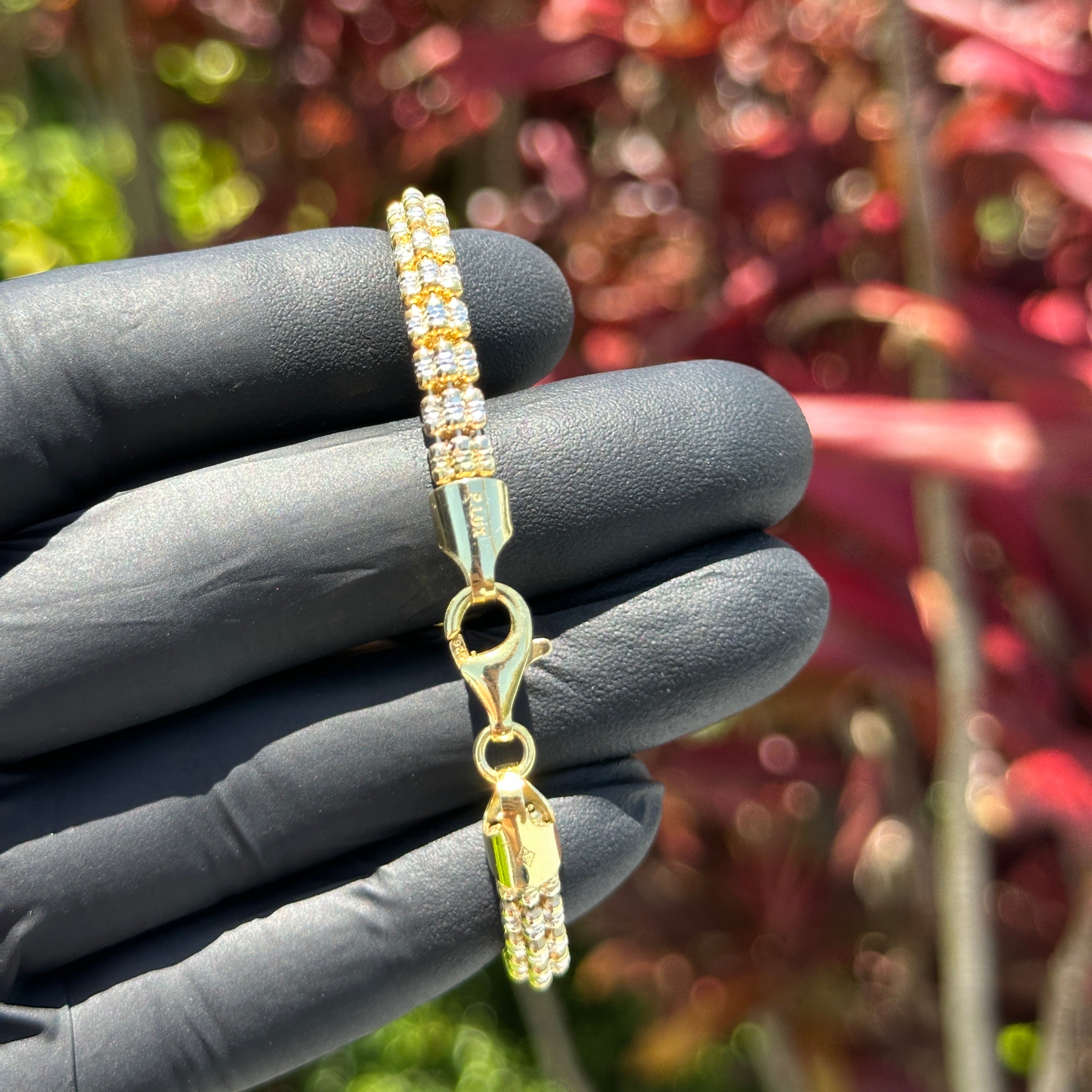 Gold Diamond Cut Bracelet