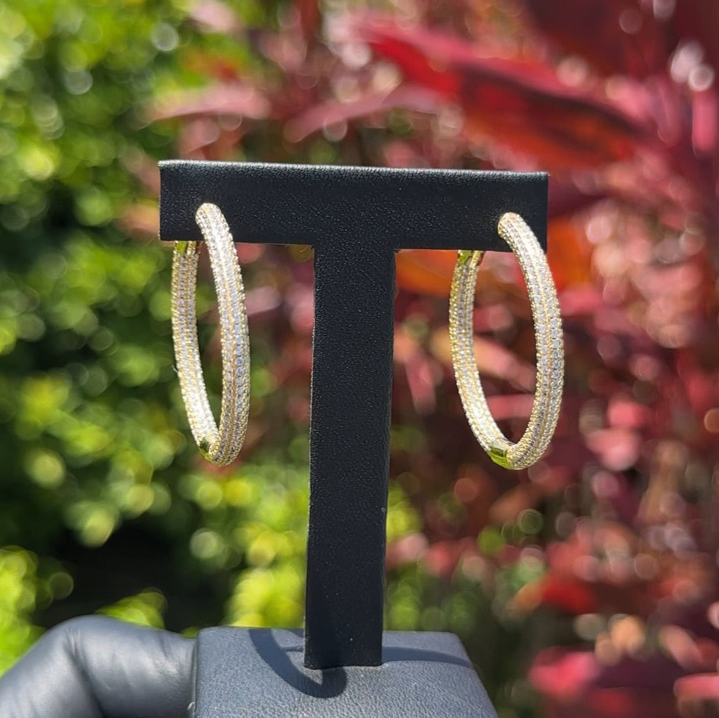 Full Diamond Pavé Medium Hoop Earrings
